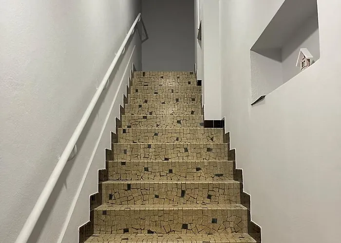 Lägenhet Cosy Parking Prive *